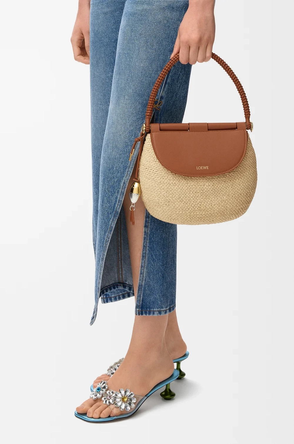 Loewe Средняя сумка Pescador из рафии и телячьей кожи, натуральный/коричневый