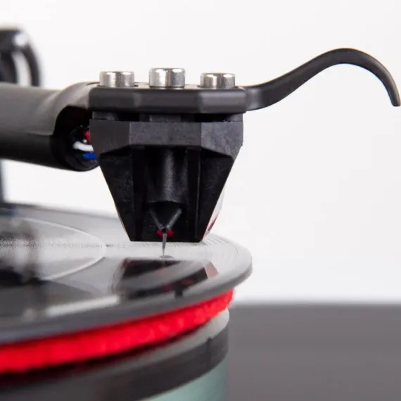 Rega Planar 8 Ania Pro Black