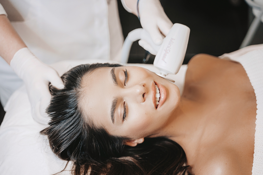 Подарочный сертификат на услуги в инновационную клинику Enhel Wellness Spa Dome