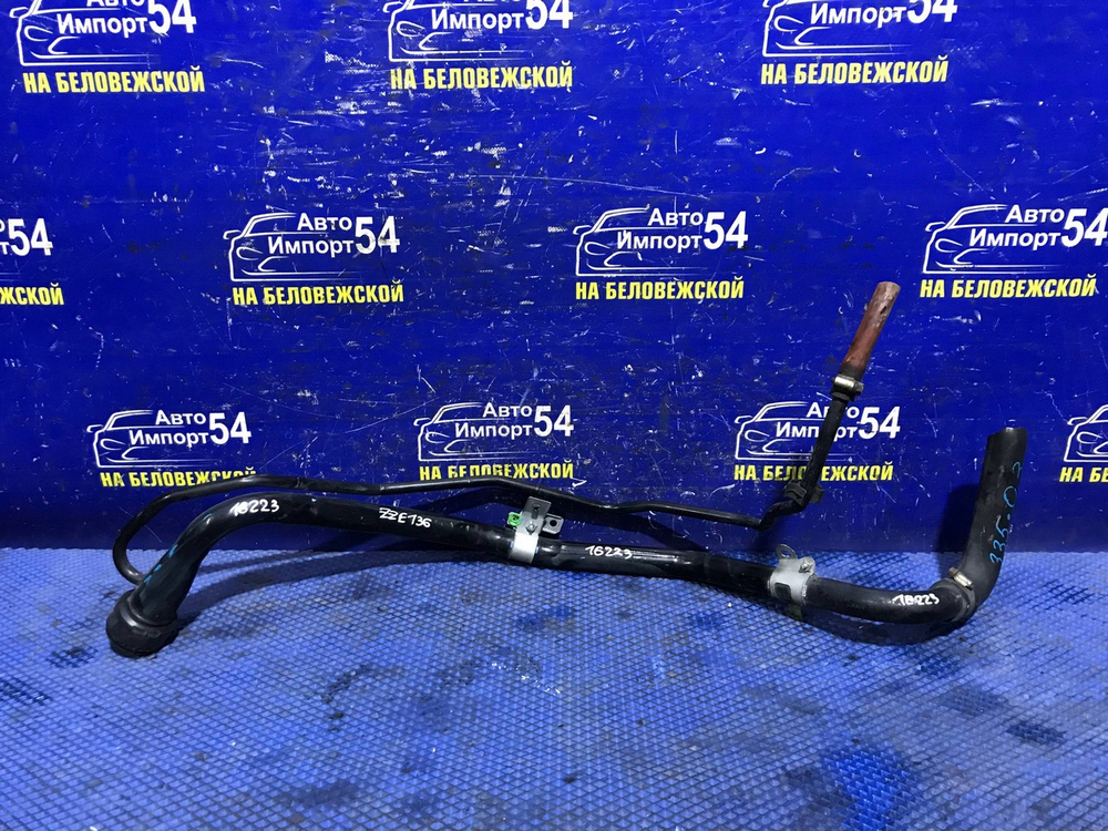 Горловина топливного бака TOYOTA VOLTZ 2002-2004