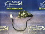 Замок двери задней правой MAZDA DEMIO 2001