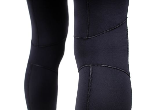 Гидрокостюм AquaTeam Anatomic Jako 9 мм ультраспан/открытая пора черный