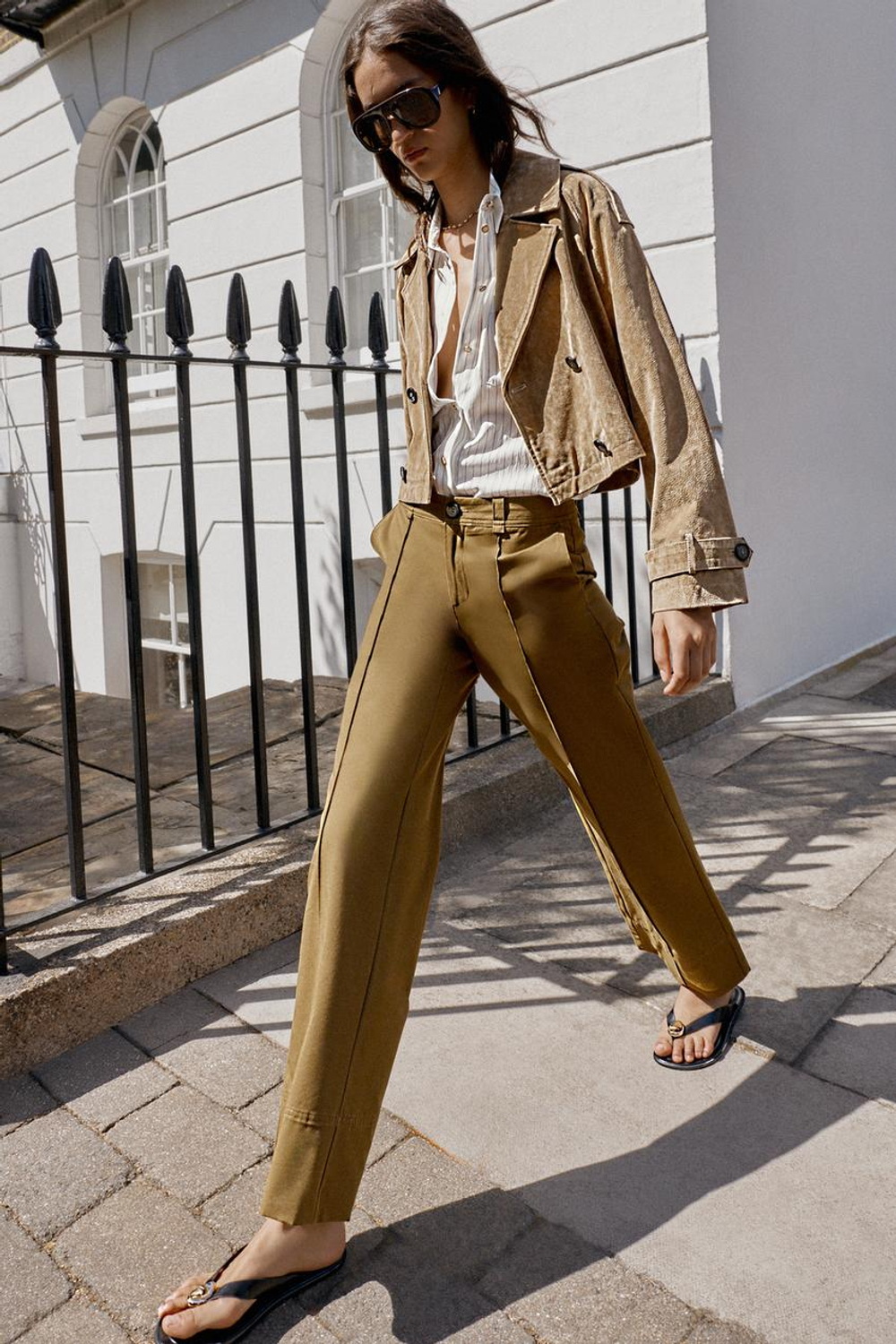 ZARA БРЮКИ BOOTCUT С ДЕКОРАТИВНОЙ СТРОЧКОЙ, ХАКИ