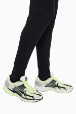 Штаны Nike Sportswear Tech Fleece - черный