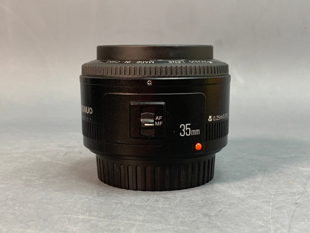 YongNuo AF 35mm f/2 Canon EF
