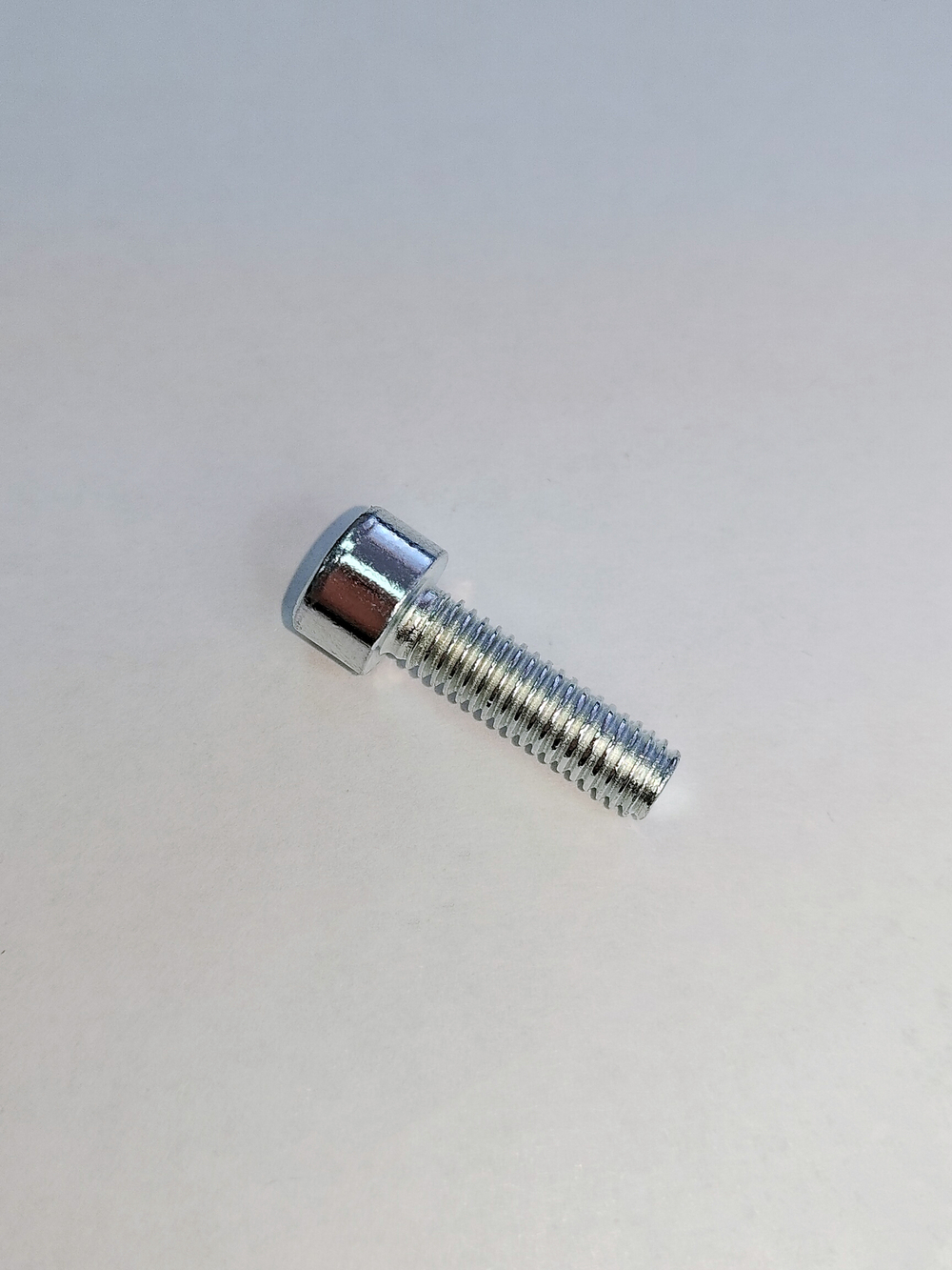 6х20 ОЦ. Винт П/Р с внут.шестигр. к.п.8.8 DIN912 (20 шт)