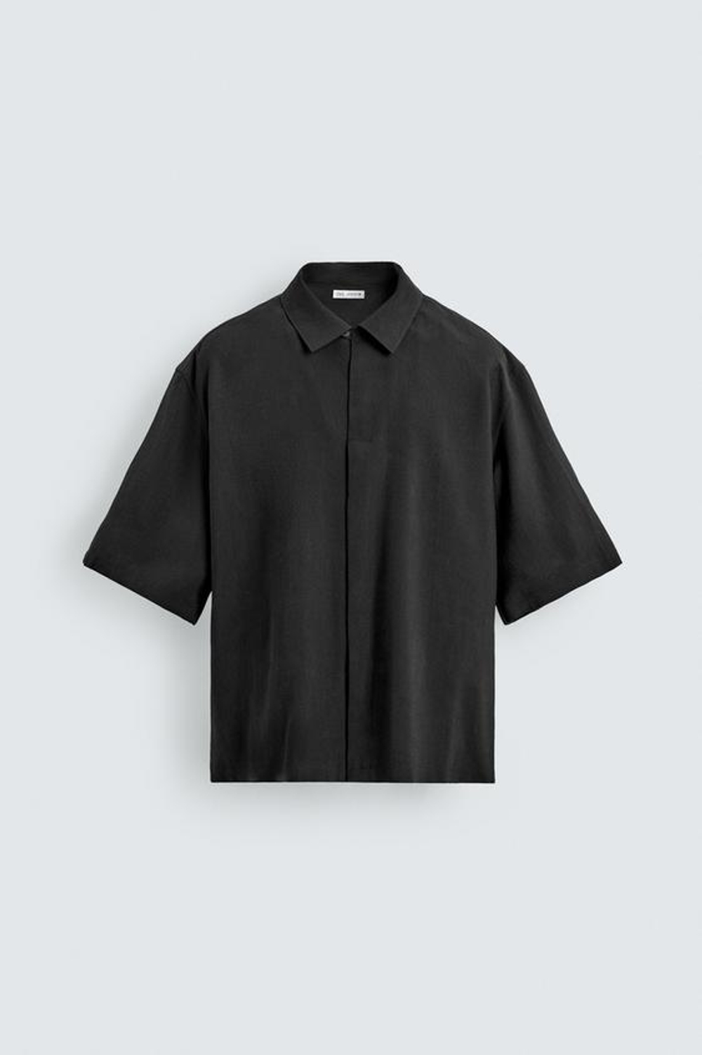ZARA РУБАШКА RELAXED FIT ИЗ СТРУЯЩЕЙСЯ ТКАНИ, ЧЕРНЫЙ