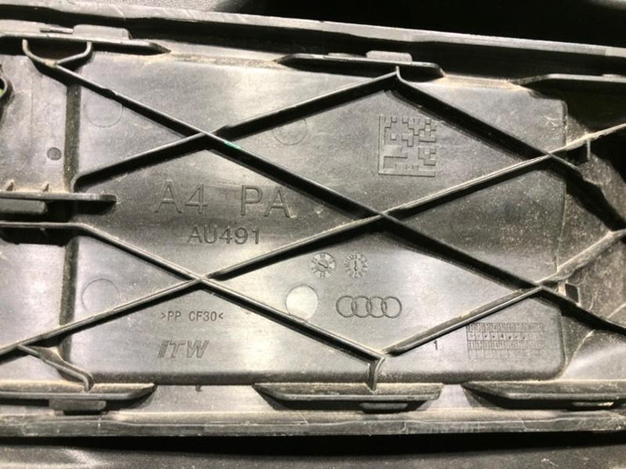 Лючок бензобака Audi A4 B9 (2015-н.в.)