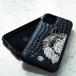 Чехол iPhone 17 Pro — волк ювелирный металл, кожа MiniCROC Италия, Euphoria HM Metal Wolf