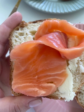 Почему хороший хлеб меняет вкус рыбы и сыра