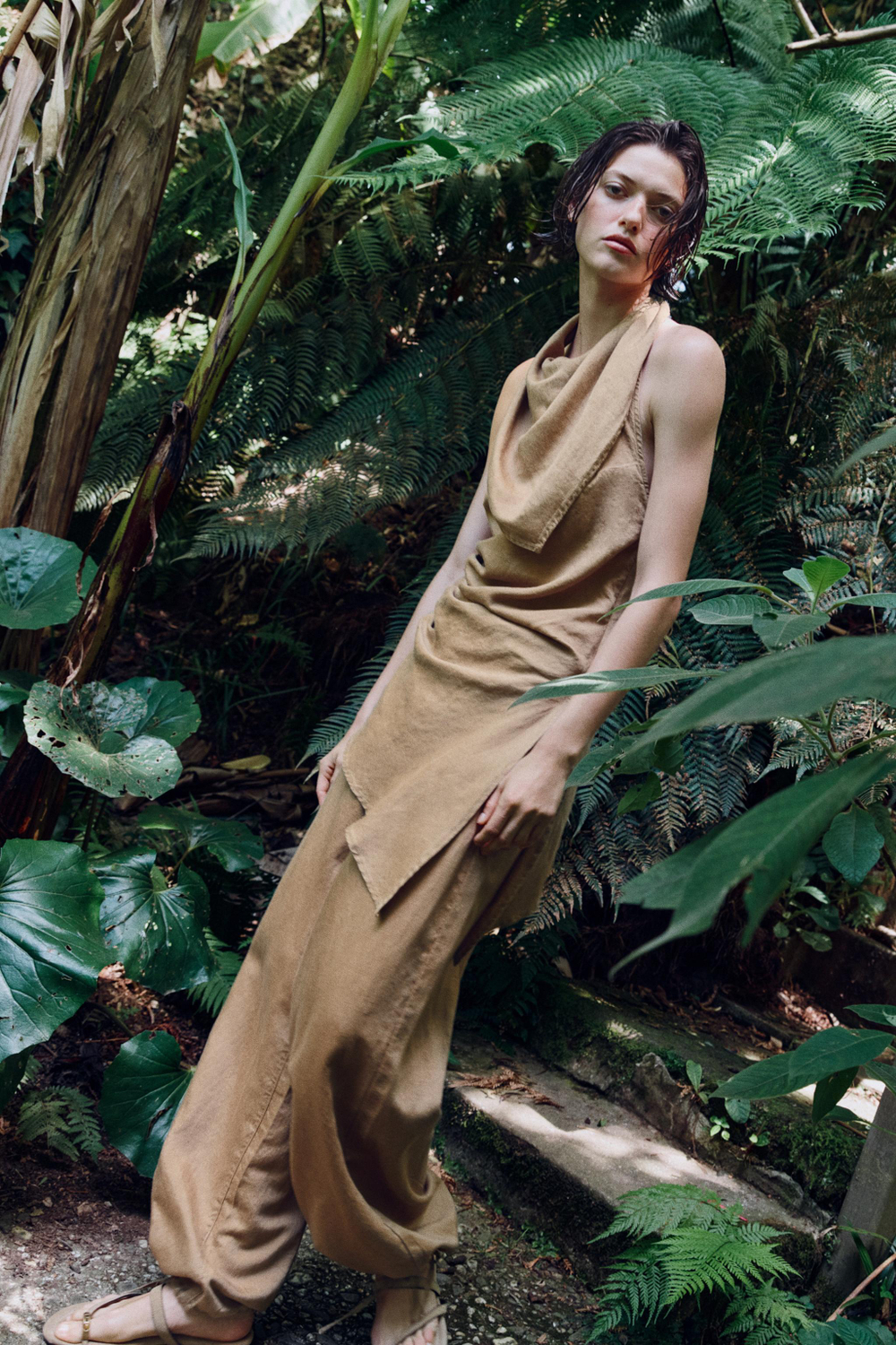 ЛЬНЯНЫЕ БРЮКИ С ШИРОКИМИ ШТАНИНАМИ И ШНУРКАМИ — ZARA
