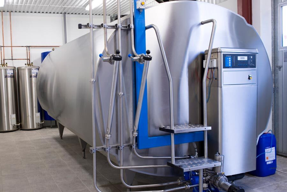 Танк-охладитель закрытого типа DeLaval DXCE