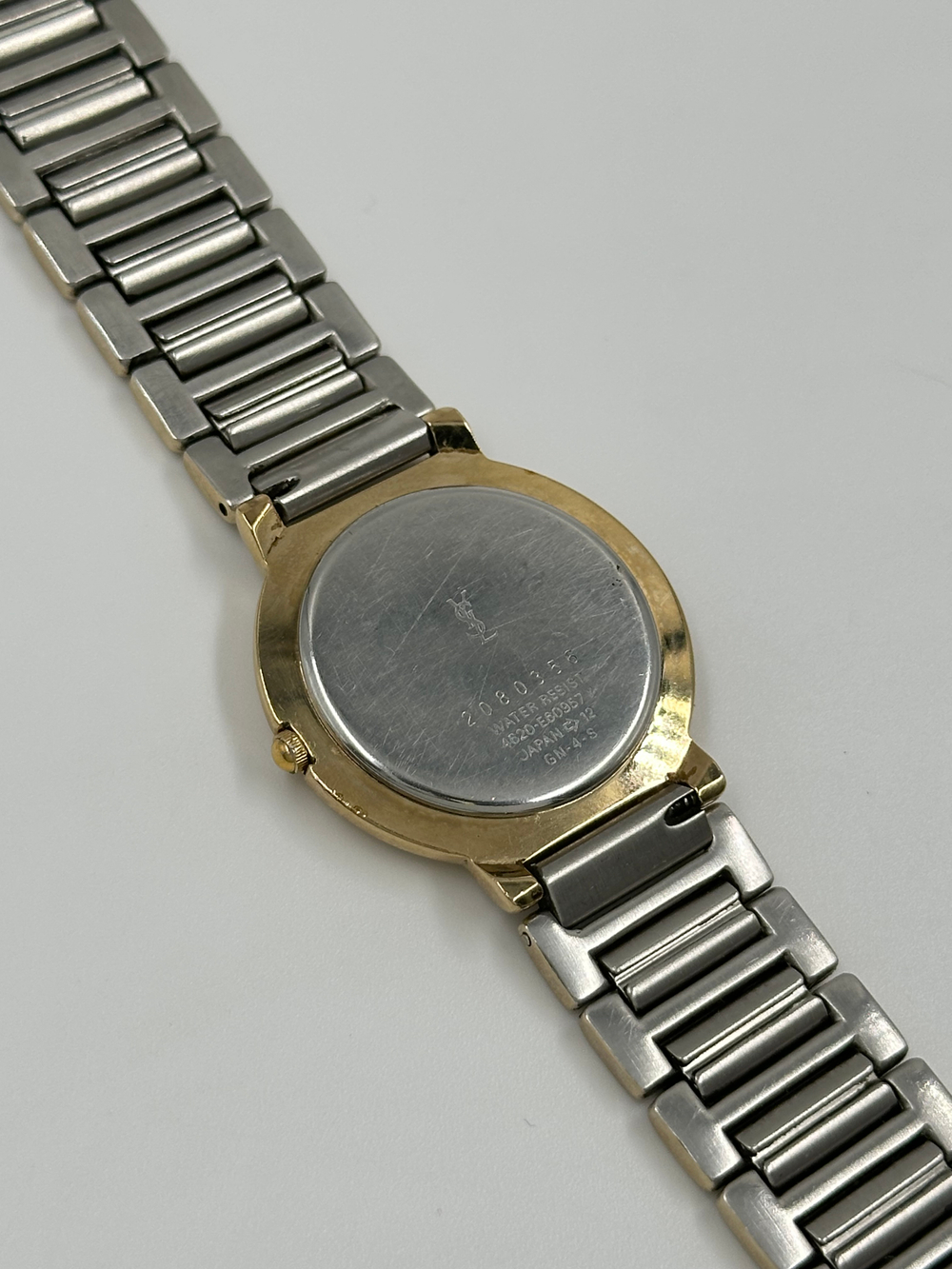 Часы Yves Saint Laurent