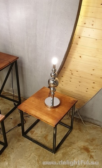 Ilafri Tears from the moon table lamp