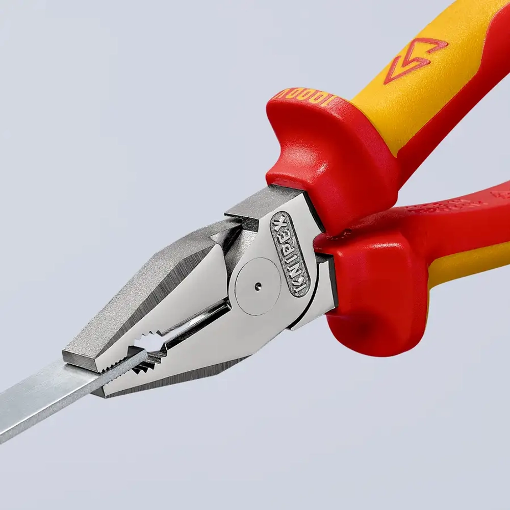 Плоскогубцы комбинированные особой мощности хромированные 225 мм Knipex 02 06 225