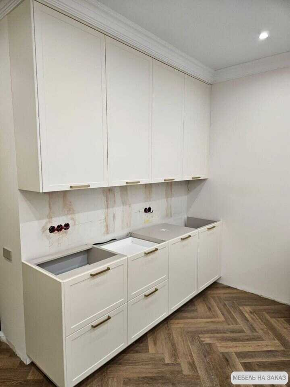 Комплект мебели в кухню-гостиную