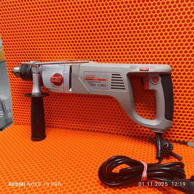 Дрель CROWN PROFESSIONAL CT10120
