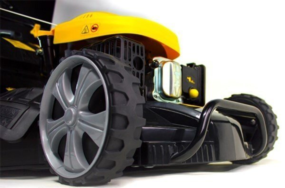 Газонокосилка бензиновая Champion LM5345