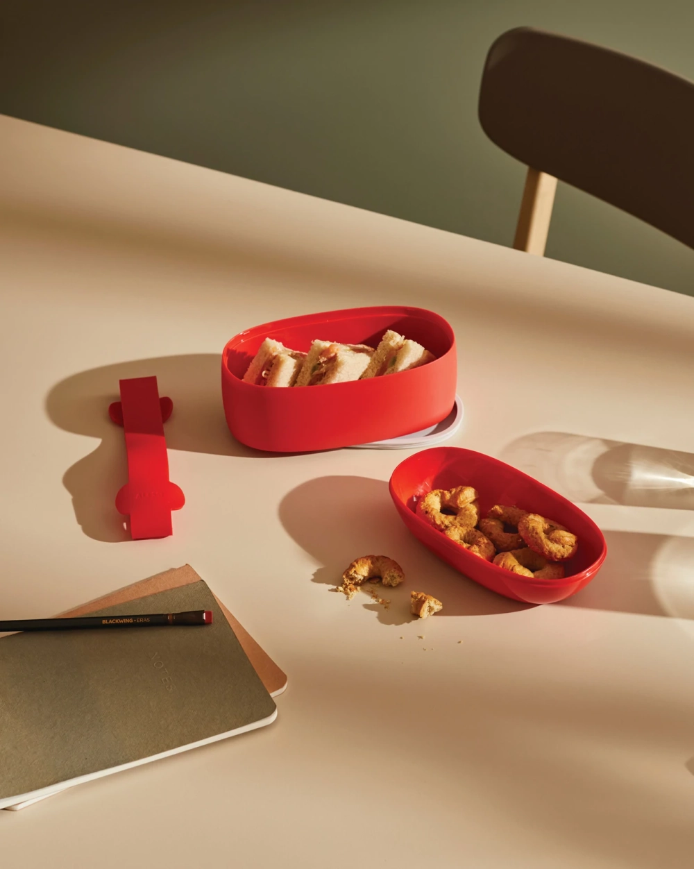 Alessi Ланчбокс 1,25л красный SA02R