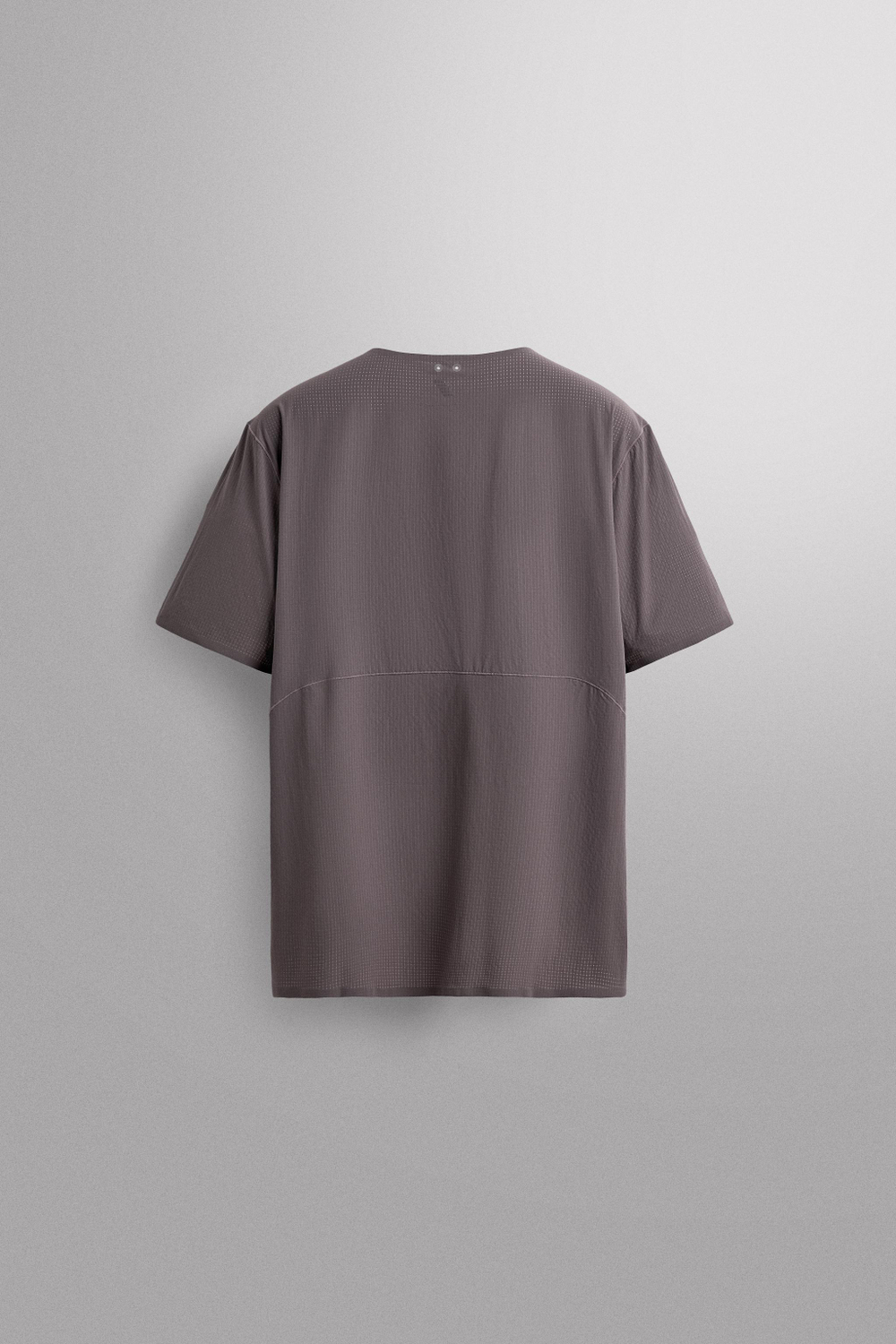 ТЕХНИЧЕСКАЯ ФУТБОЛКА ИЗ РЕЛЬЕФНОЙ ТКАНИ — ZARA