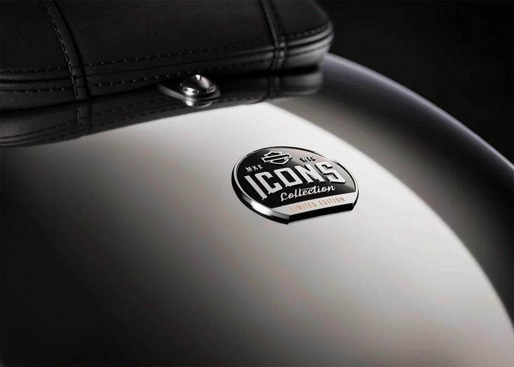 Harley-Davidson Fat Boy 117 Gray Ghost (Icon Collection)
