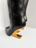 Кожаные сапоги Fendi, 37