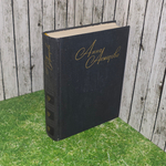 Книга "Анна Ахматова"