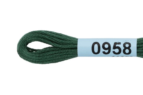 Мулине Gamma 100% хлопок, цв.0958 т.сер-зеленый, 24 мотка по 8 метров