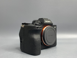 Sony A7 IV 44.000 кадров
