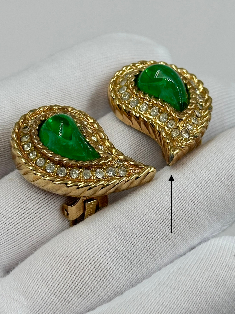 Клипсы с зелёными вставками Christian Dior