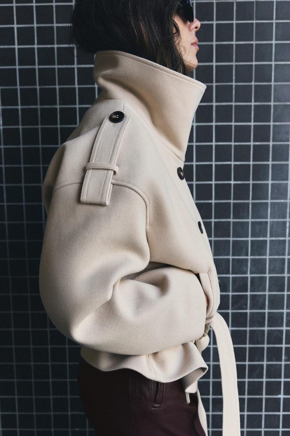 ZARA КОРОТКО ПАЛЬТО С ПОЯСОМ, ЭКРЮ