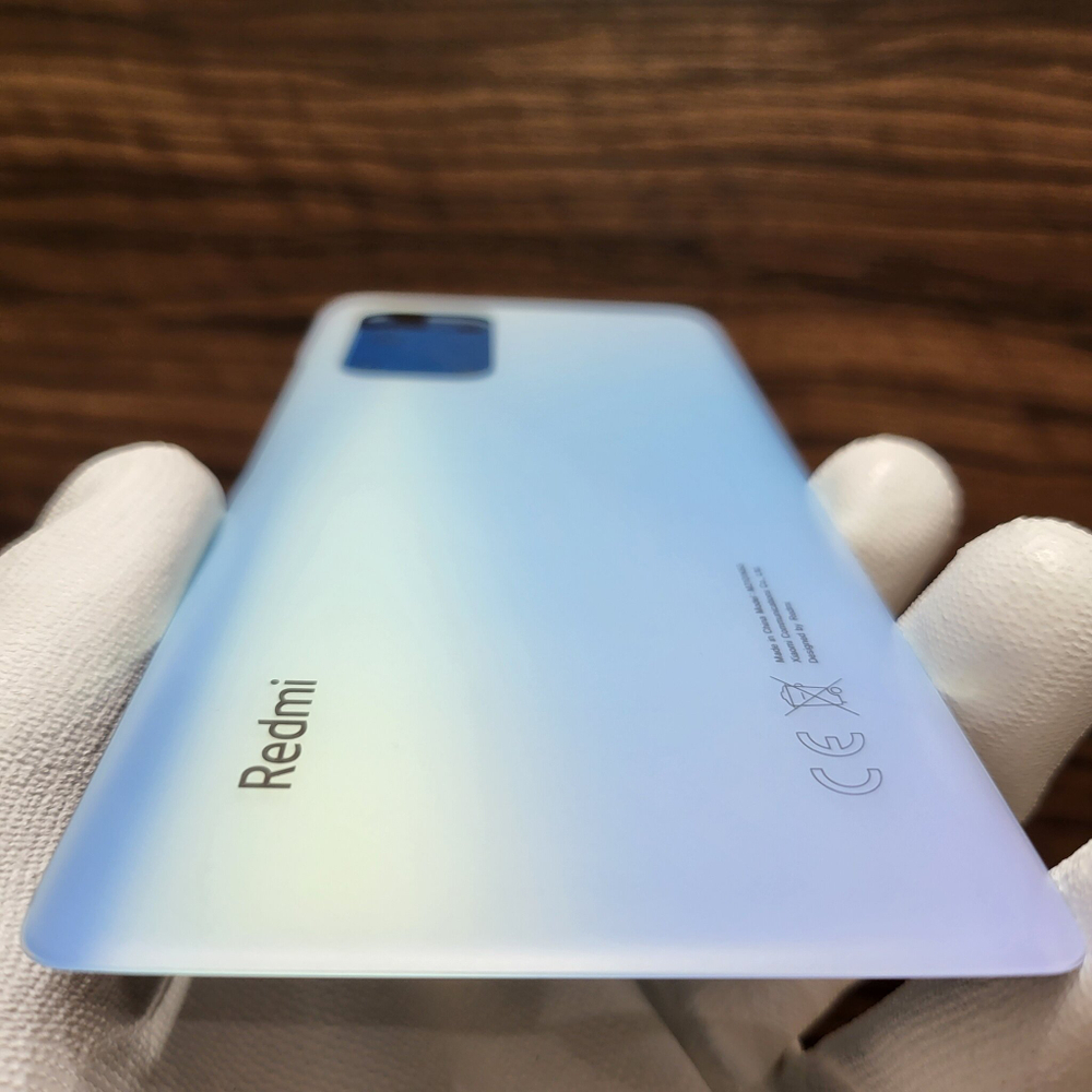 Крышка для Redmi Note 10 Pro - оригинальная задняя стеклянная панель (Серебристо - голубого цвета)