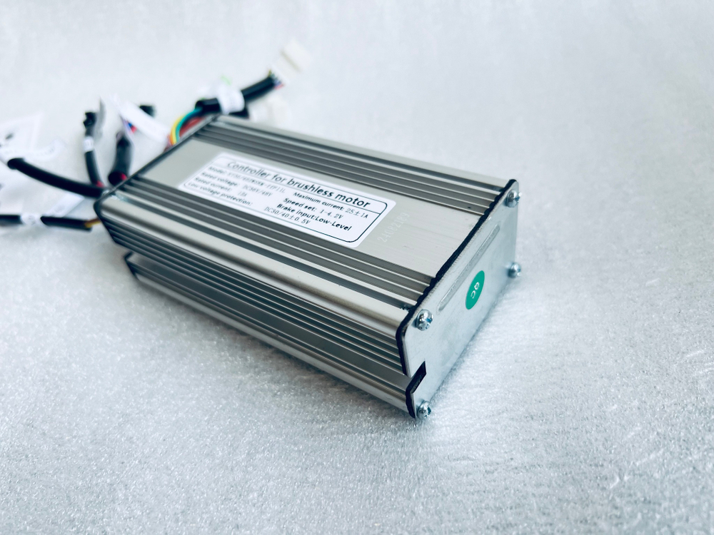 Контроллер для электровелосипеда КТ 36-48V / 25A под дисплей LCD-3/4/5/8 Под быстросъемный кабель мотор-колеса