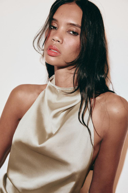 ZARA БАРХАТНЫЙ ТОП ХАЛТЕР, КАВА