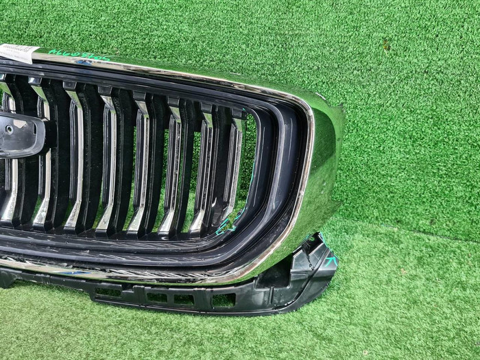 Решетка радиатора Geely Monjaro (2021-н.в.)