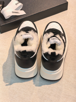 Кроссовки Chanel