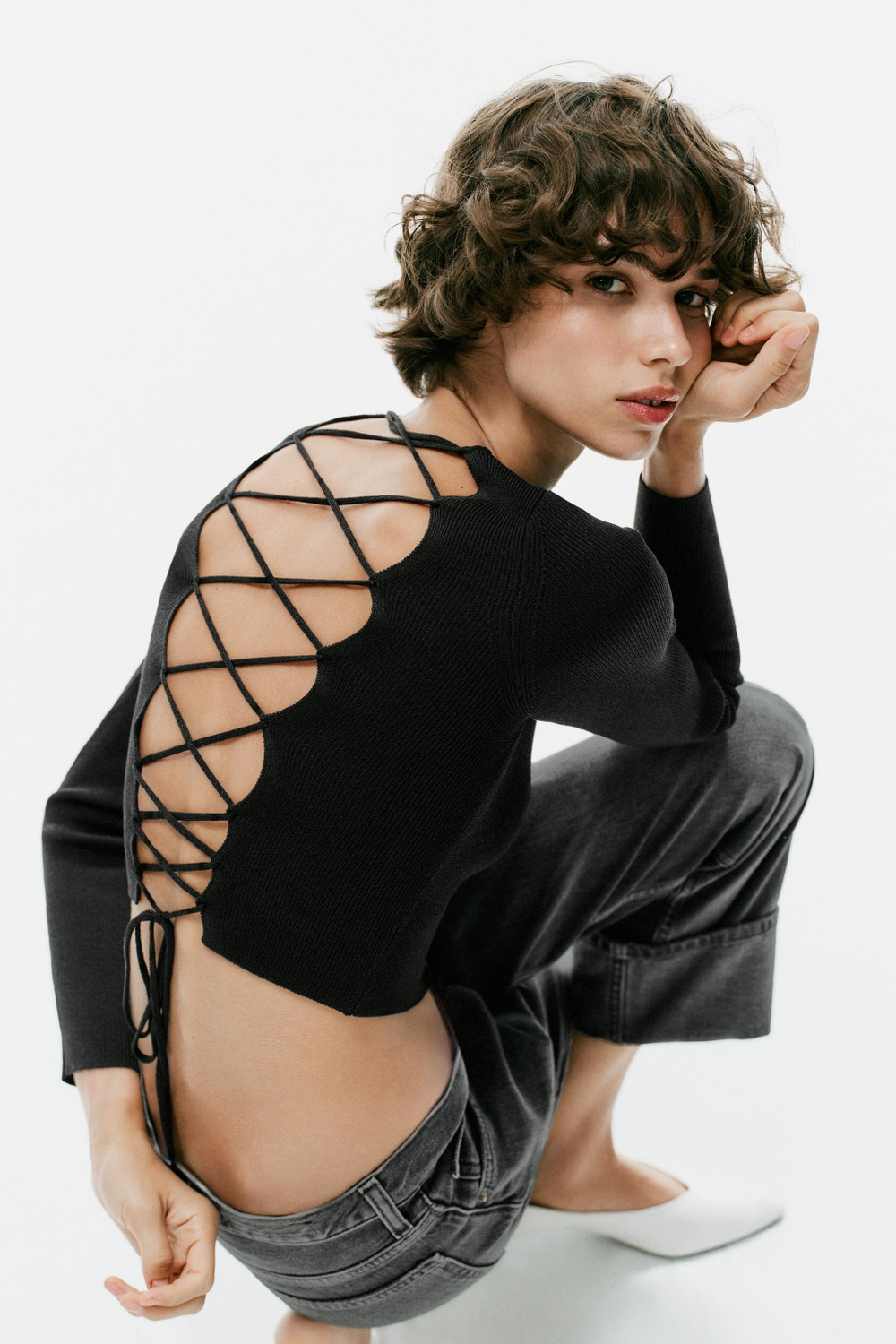 ТРИКОТАЖНЫЙ ТОП С ОТКРЫТОЙ СПИНОЙ — ZARA