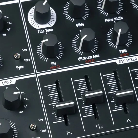 Arturia MiniBrute 2 Noir