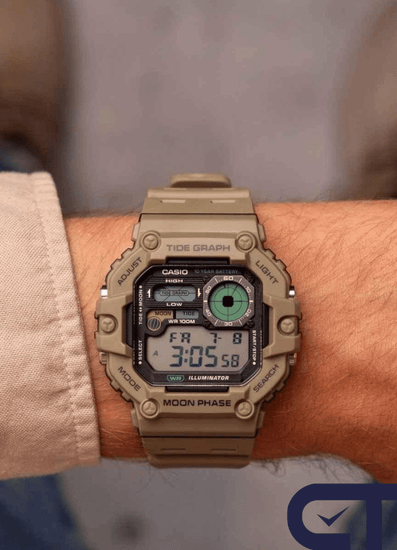 Casio WS-1700H-5A — унисекс наручные часы
