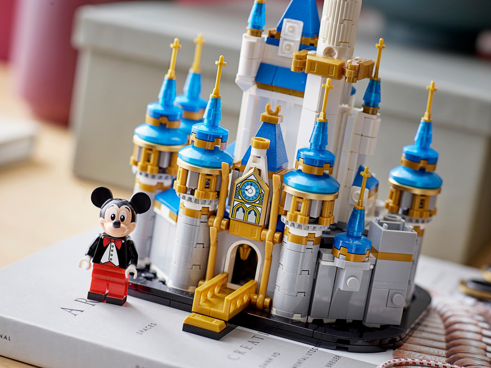 Конструктор Лего дисней Сувенирный набор Замок 40478 LEGO Disney Mini Castle 567 деталей 12+