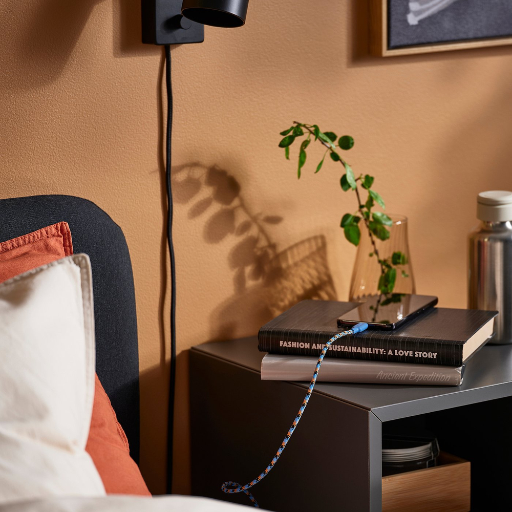 IKEA LILLHULT  (ИКЕА ЛИЛЛХУЛТ)  -  Кабель USB-A/USB-C - синий/оранжевый 1.5 м