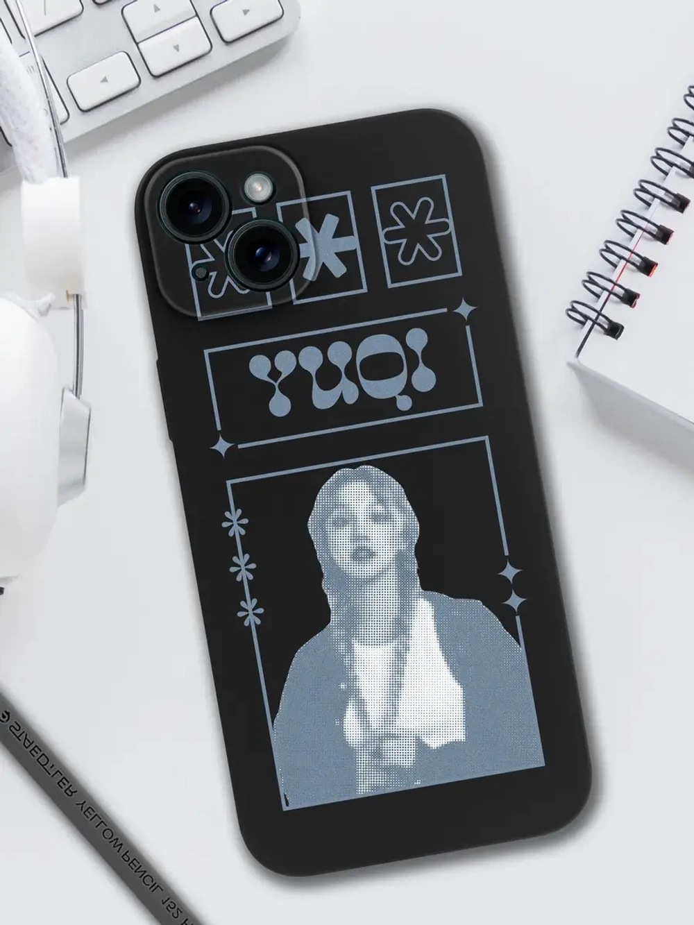 Чехол на iPhone 15 Plus с принтом