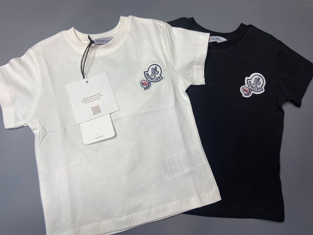 Шорты Moncler