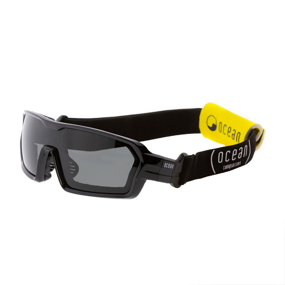 Спортивные очки OCEAN Chameleon Matt Black / Grey Polarized lenses