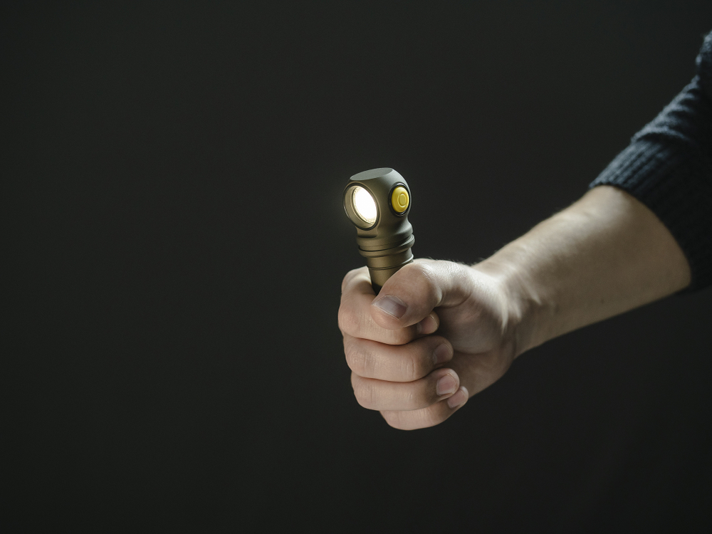 Фонарь Armytek Wizard C2 Pro Max Olive
