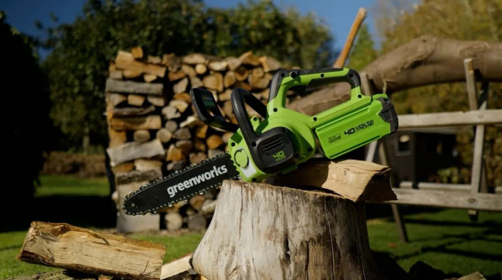 Цепная пила Greenworks , G40CS30IIK4, 40V, 30 см, с 1x АКБ 4Ач и ЗУ, 2007807UB
