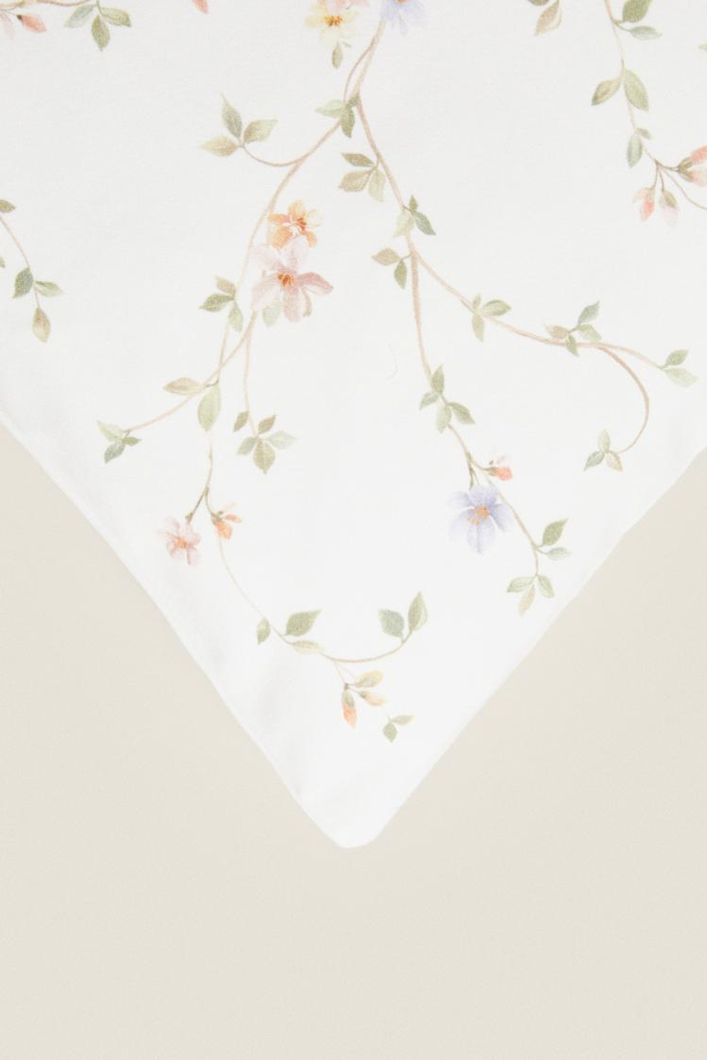 ZARA HOME ХЛОПКОВЫЙ ЧЕХОЛ ДЛЯ ДЕКОРАТИВНОЙ ПОДУШКИ С ПРИНТОМ, ЭКРЮ