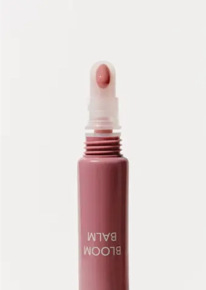 Бальзам для губ с пептидами Shik Bloom Balm 102 Sakura