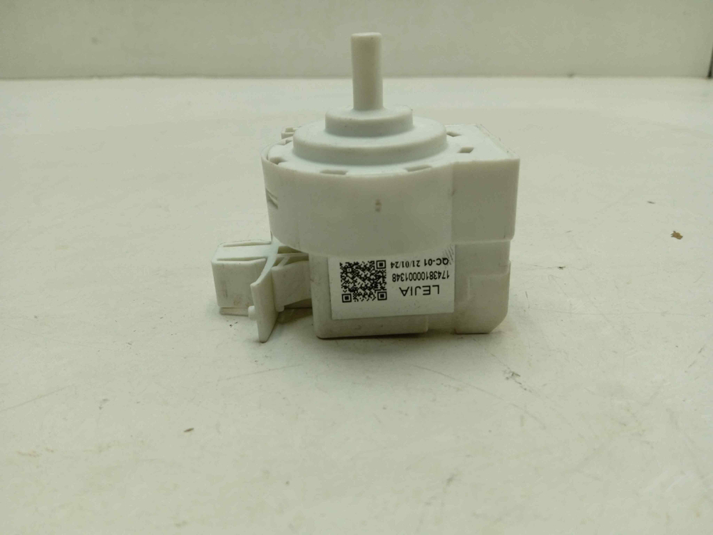 MWT60101 кт180 Датчик уровня воды для стиральной машины Midea MWT60101 б/у