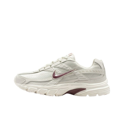 alt="Nike Initiator WMNS Light Bone Phantom 394053-007 женские ретро-кроссовки вид сбоку на белом фоне"